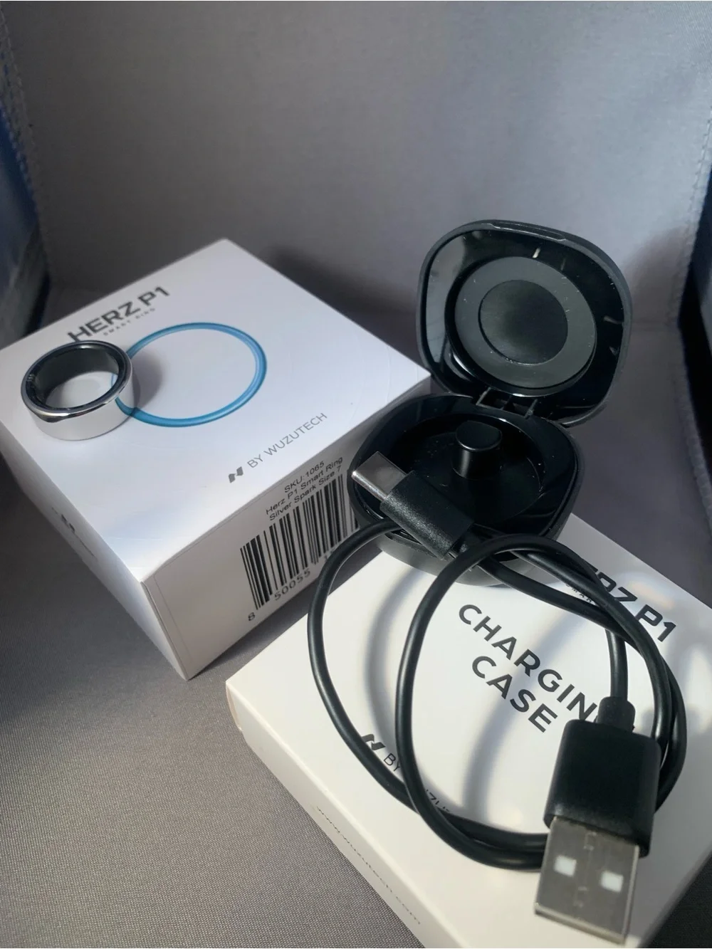 Smart Ring in Grey/Gunmetal– Sleek Health & Activity Tracker